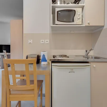 Апарт-отель Residhotel Le Central'gare