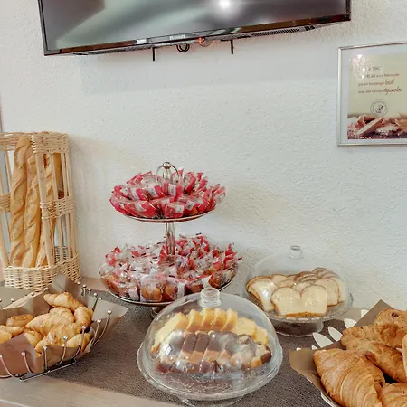 Апарт-отель Residhotel Le Central'gare 3*