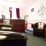 Residhotel Le Central'gare מלון דירות