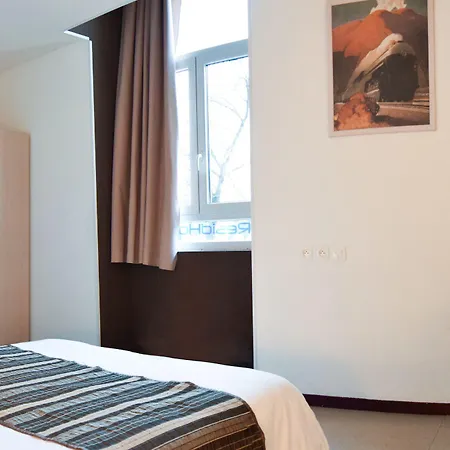 Aparthotel Residhotel Le Central'gare 3*