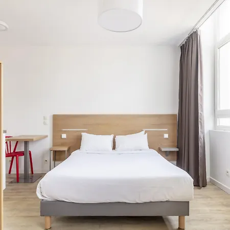 Hotel apartamentowy Residhotel Le Central'gare 3*