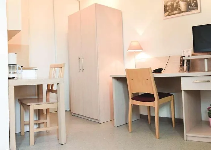 Residhotel Le Central'gare Aparthotel 3*