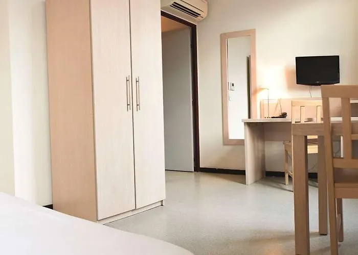 Residhotel Le Central'gare Aparthotel