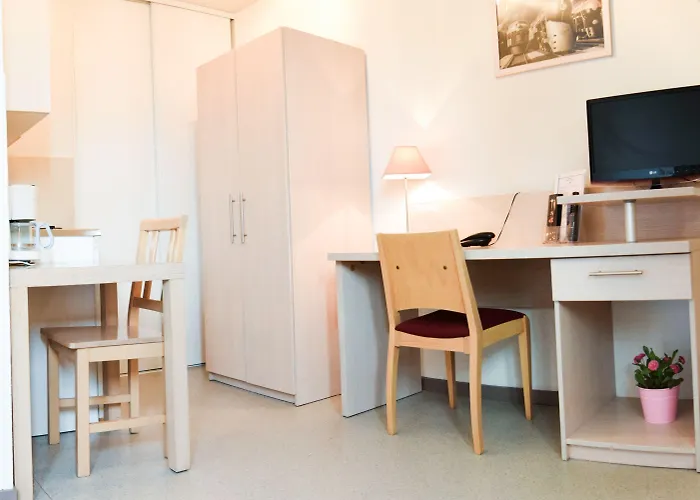 Residhotel Le Central'gare 3* Гренобль