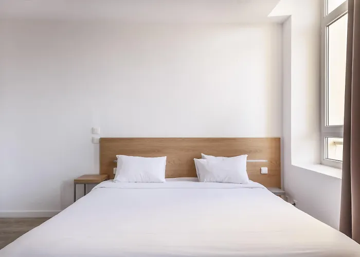 Апарт-готель Residhotel Le Central'gare Гренобль