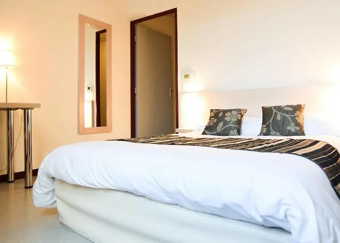 Residhotel Le Central'gare Апарт-готель 3*