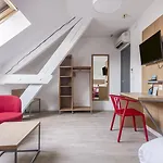 Апарт-отель Residhotel Le Central'gare 3*