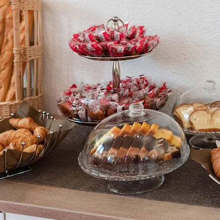 Residhotel Le Central'gare Апарт-отель Гренобль