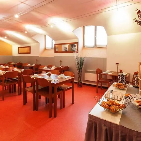 Residhotel Le Central'gare Grenoble